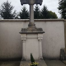 Grave of Togni and Simonet families