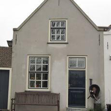 Vingerling 35, Middelharnis