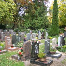 Cemetery Themar