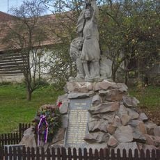 Pomník padlým v 1 světové válce v Hejnicích u Žamberka