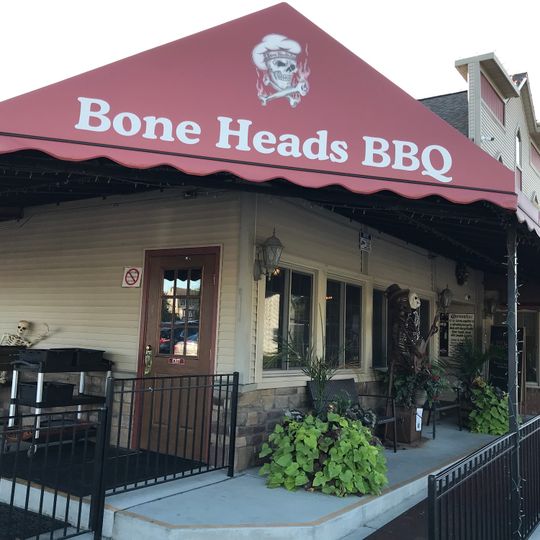 Bone Heads Bar B Que