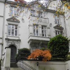Bismarckstraße 27