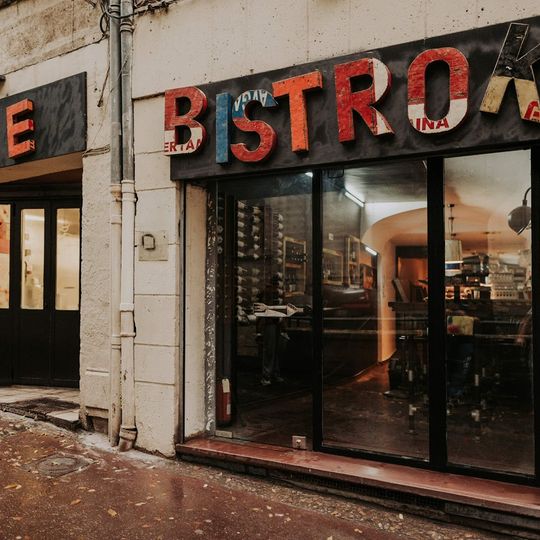 Le Bistrok