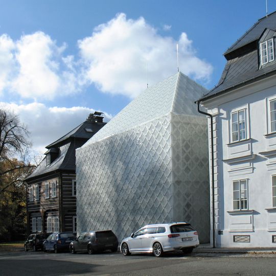 Glass House, Nový Bor