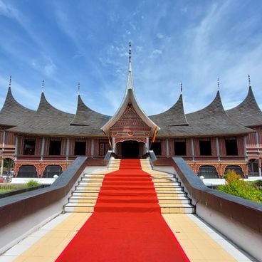 Natürliche Stätten und Denkmäler Sumatras