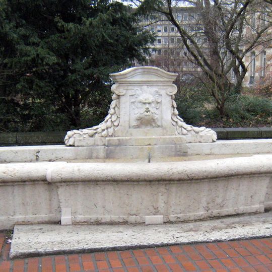 Löwenbrunnen