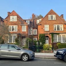 40 And 42, Ferncroft Avenue