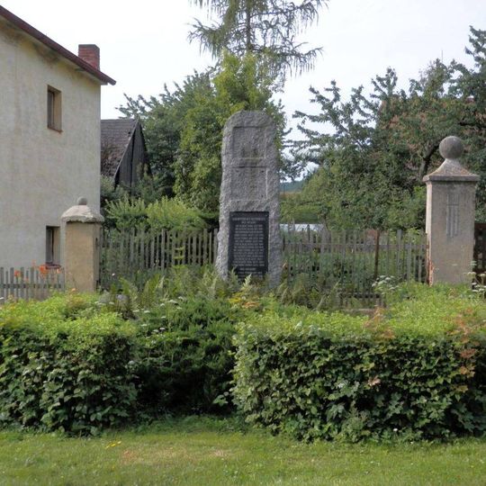 Pomník padlým v Bílenci