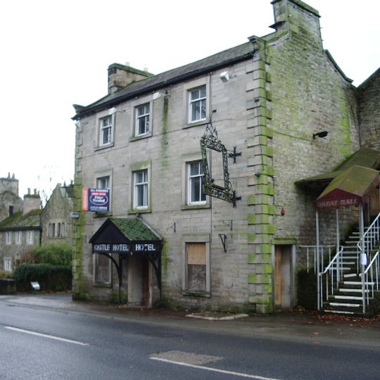 Castle Hotel