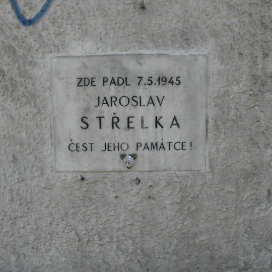 Pamětní deska Jaroslava Střelky na Žižkově