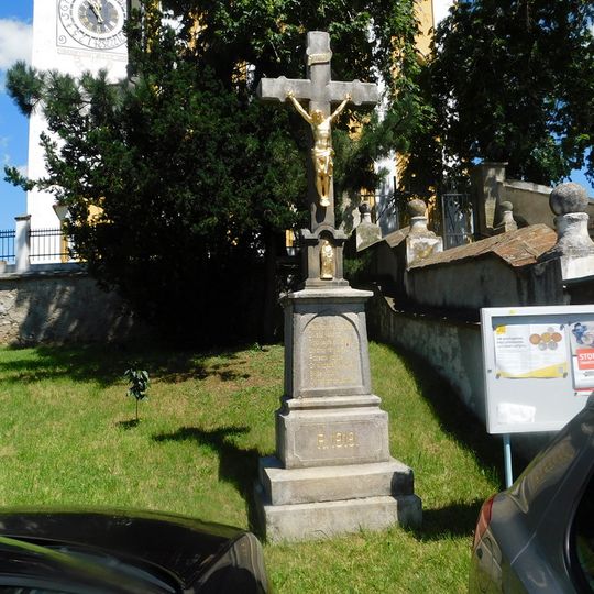 Kříž na Jakubském náměstí ve Starči