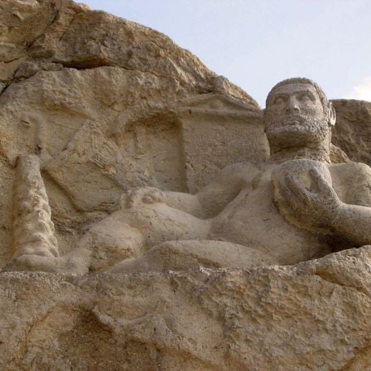 La statue d'Hercule à Behistun