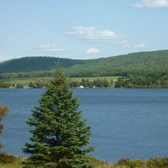 Saint-Zénon-du-Lac-Humqui