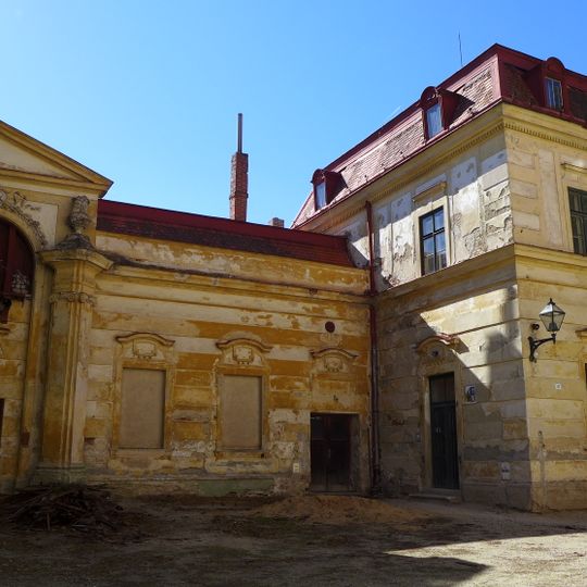 Konírna zámku Jemnice