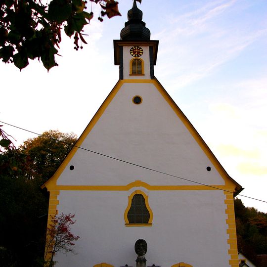 Katholische Pfarrkirche St. Johannes der Täufer