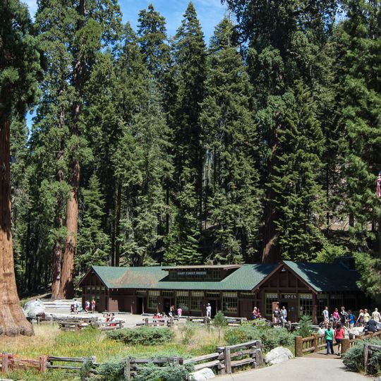 District historique de Giant Forest Village-Camp Kaweah