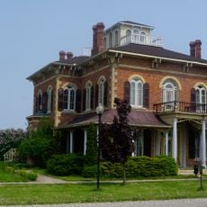 Cottonwood Mansion