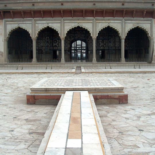 Sheesh Mahal