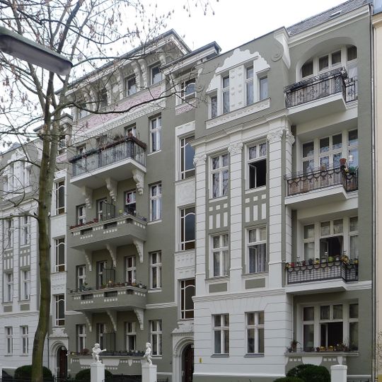 Mietshaus Eschenstraße 6
