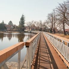 Lávka přes Kateřinský rybník ve Svaté Kateřině