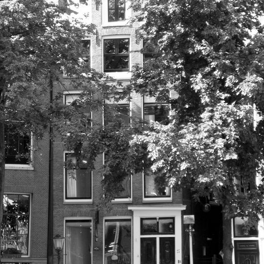 Kromme Waal 15, Amsterdam