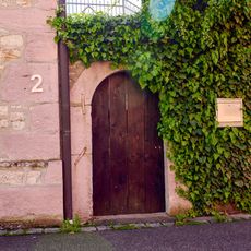 Hoftor Am Kirchplatz 2 in Bütthard