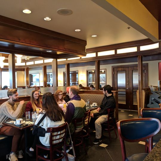 Amphora Diner Deluxe