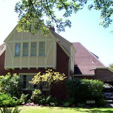 J. Leo Fairbanks House