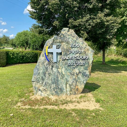 Gedenkstein 800 Jahre Badersdorf