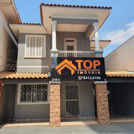 Imóvel à Rua Quinze de Novembro, nº 2164