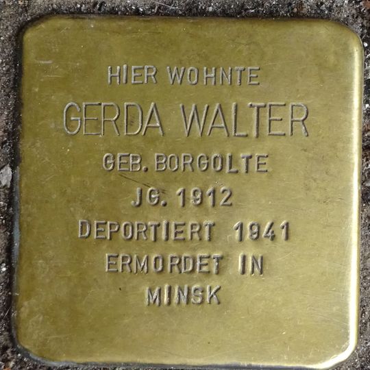 Stolperstein en memoria de Gerda Walter