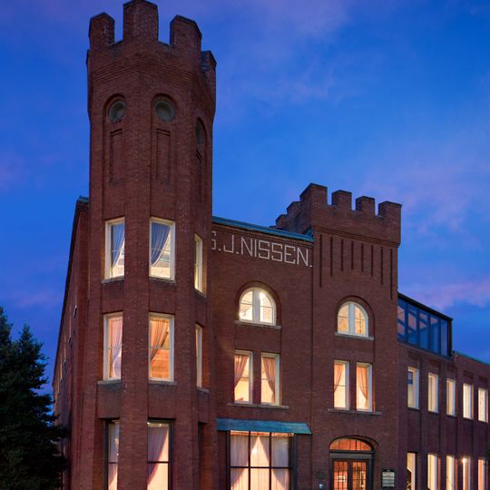 S. J. Nissen Building