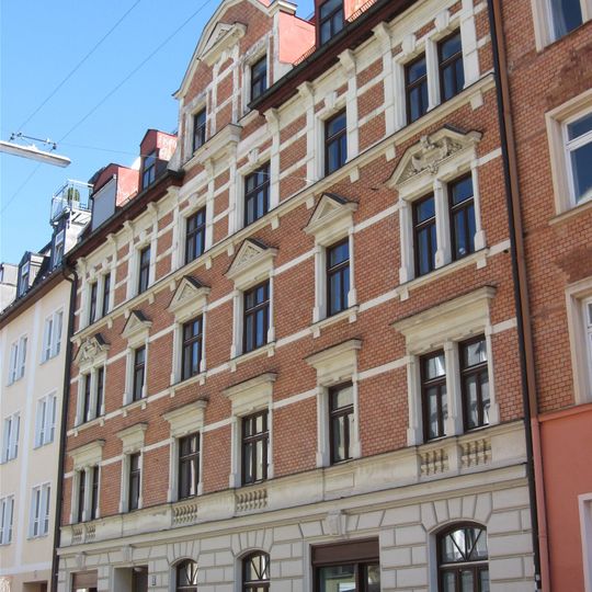 Mietshaus