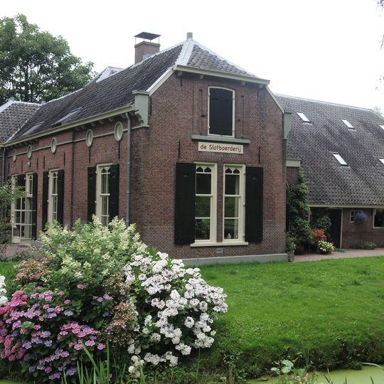 Slot Zuylen, slotboerderij