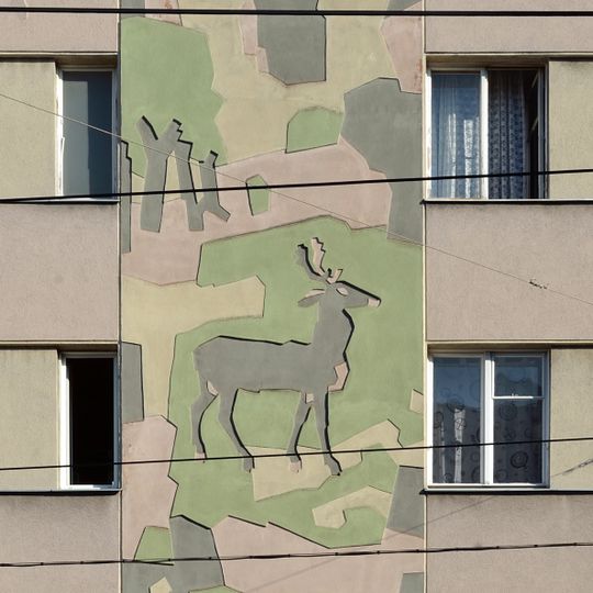 Sgraffitos at Wohnhausanlage Panikengasse 6-8