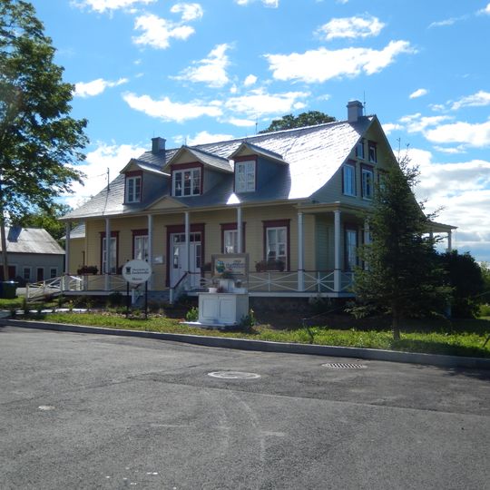 Presbytère de Sainte-Emmélie