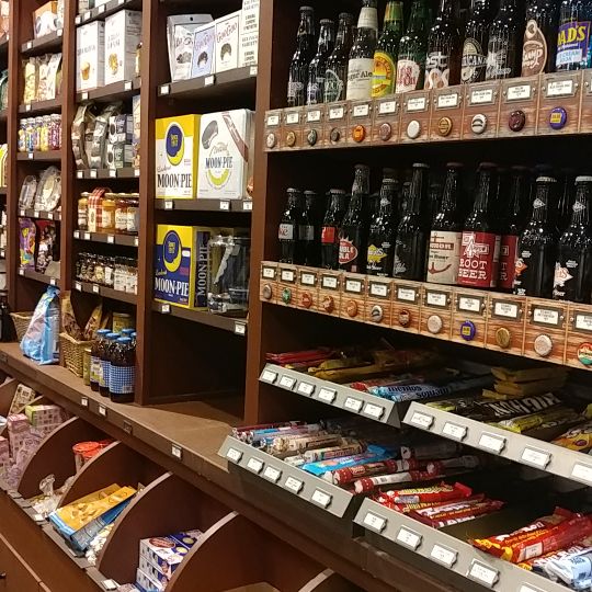 Cracker Barrel Old Country Store