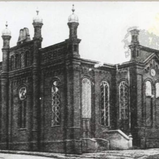 Synagoga w Brzezinach