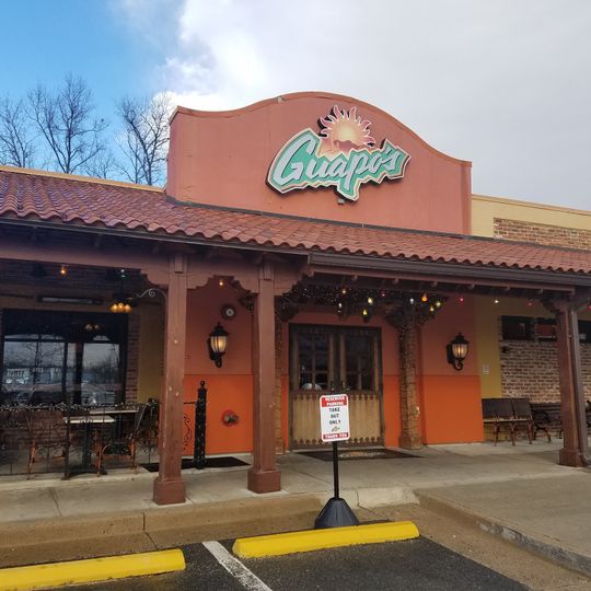 Guapo's