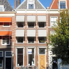 Nieuwe Rijn 17, Leiden