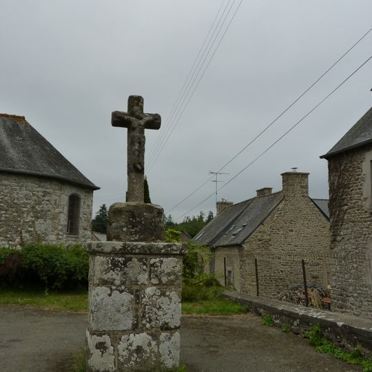 Croix de Saint-Guéhen à Saint-Carreuc