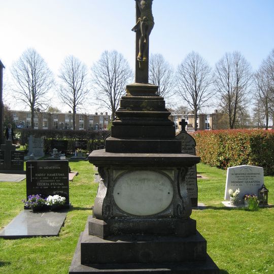 Grafmonument van Martin Lampe