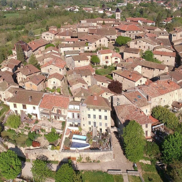 Pérouges