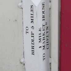 Milepost, Bath Road, Moorend, 15m S post office