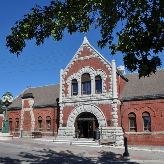 Leavenworth Riverfront Community Center
