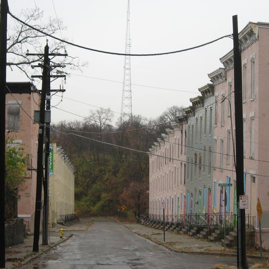 Glencoe-Auburn Hotel and Glencoe-Auburn Place Row Houses