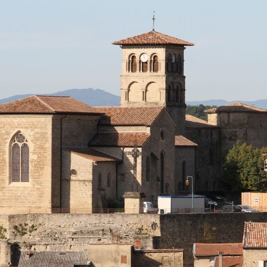 Collégiale Saint-Pierre-et-Saint-Paul de Saint-Donat