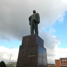 Statue of Lenin in Novomoskovsk