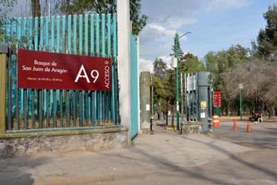 Entrance 1