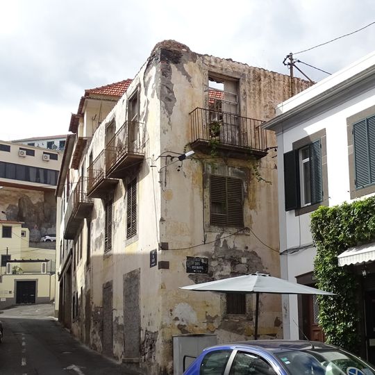 Edifício na rua da Saúde, n.º 40